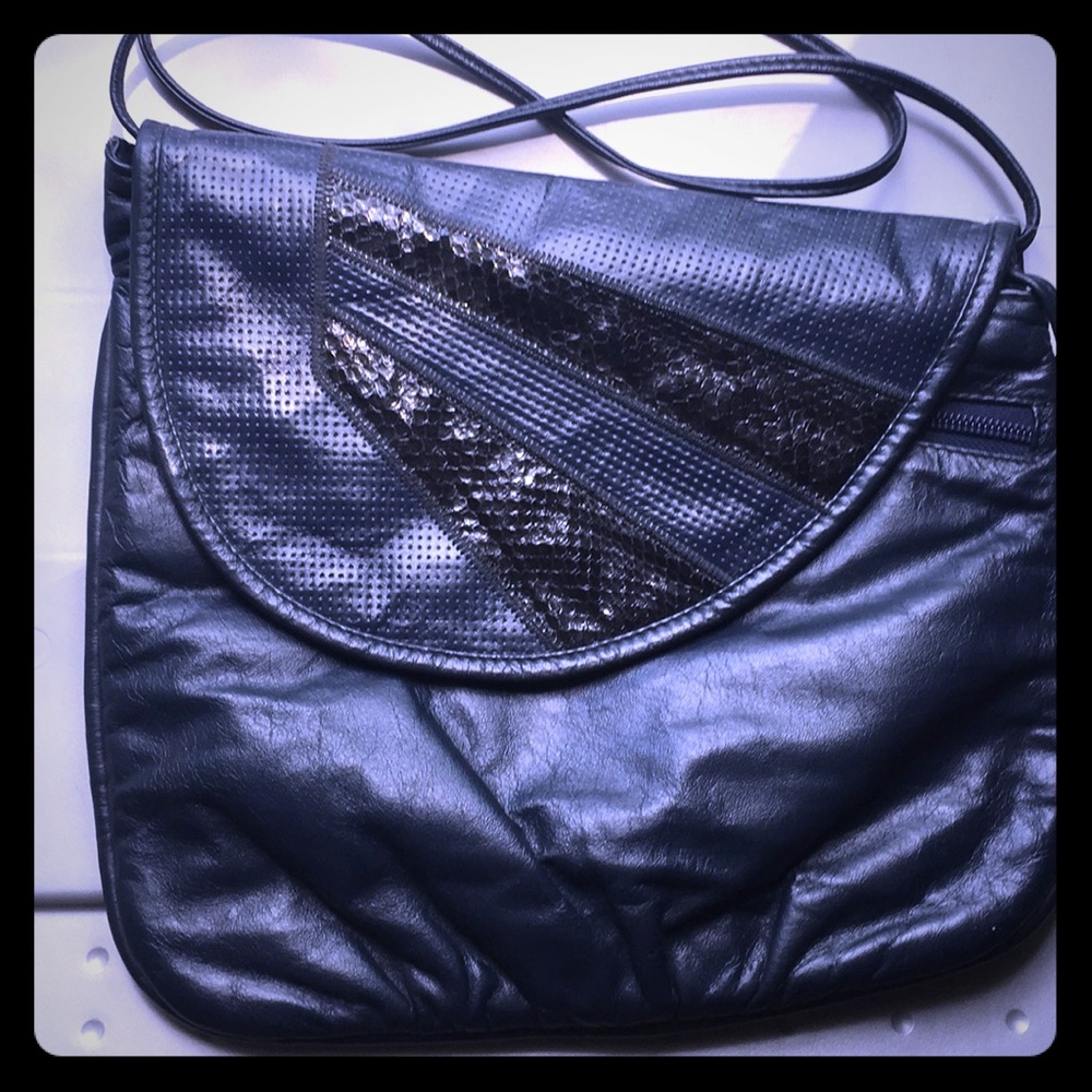 ATALLA Large Leather Navy Crossbody Purse Vintage